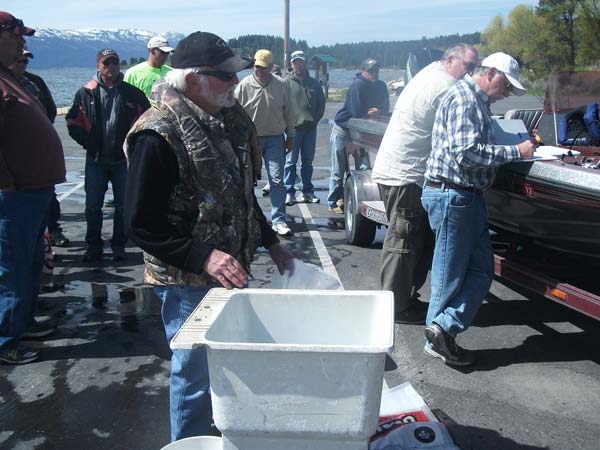 2012 Cascade Photo